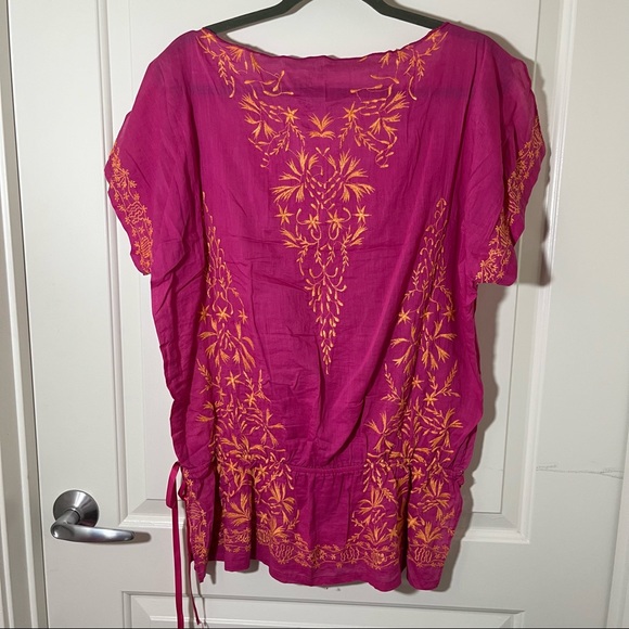 Embroidered Top - Picture 2 of 3